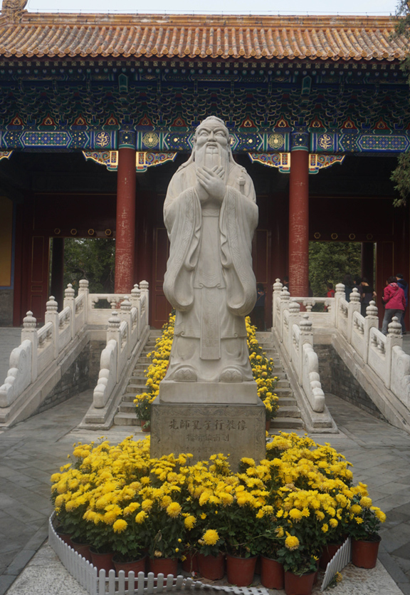北京孔庙孔子像.jpg