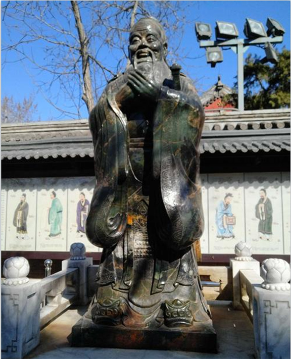 北京孔庙孔子铸铜雕塑.jpg